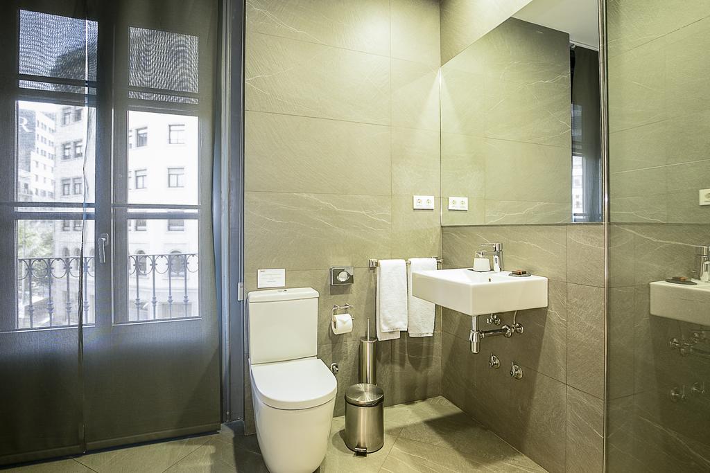 The 8 Boutique B&B Барселона Экстерьер фото